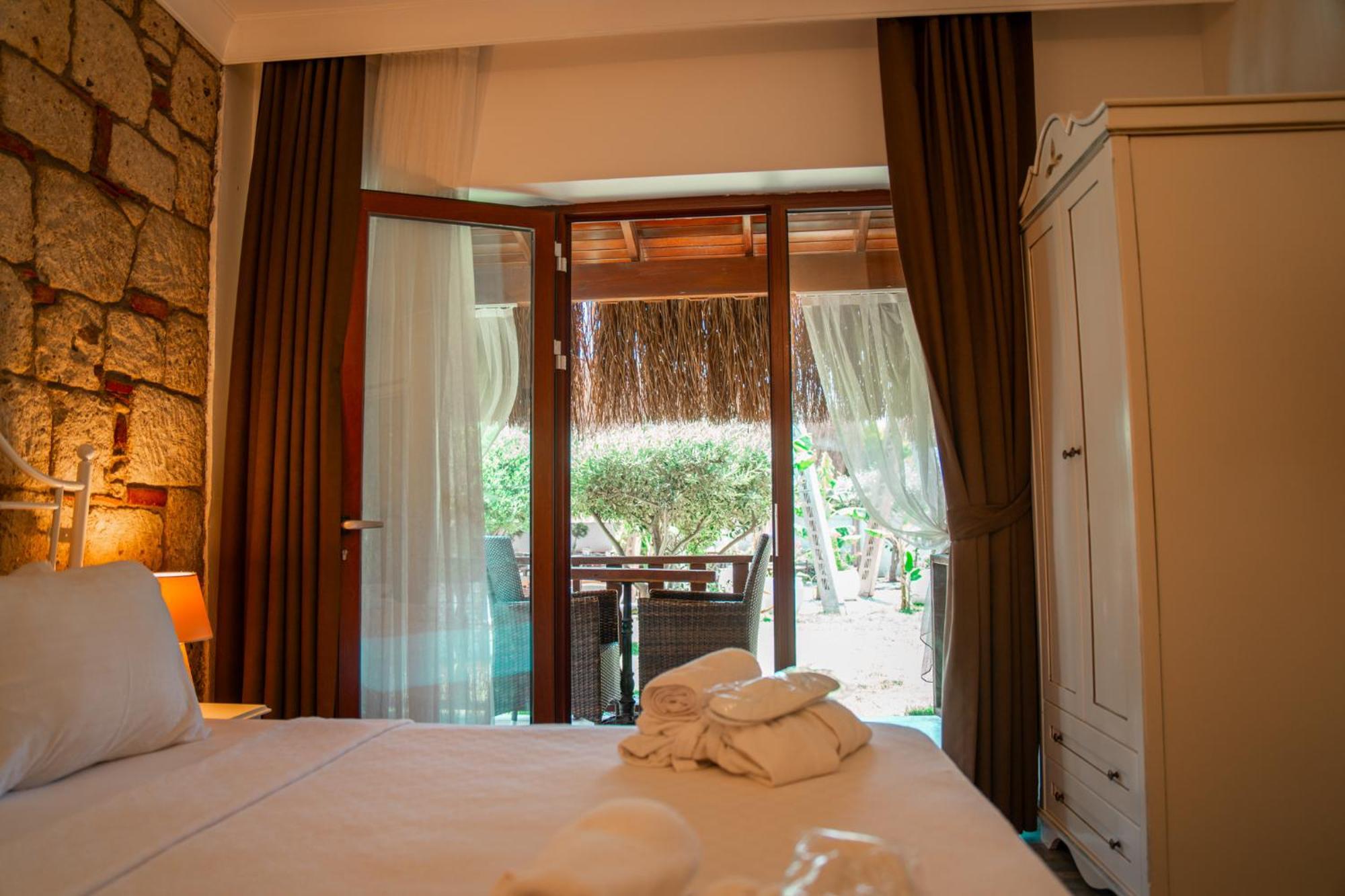Albeon Luxury Hotel - Alacatı Exterior foto